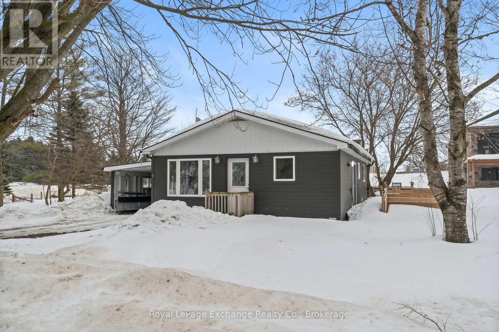 12 MEMORIAL PARK DRIVE, Kincardine, Ontario