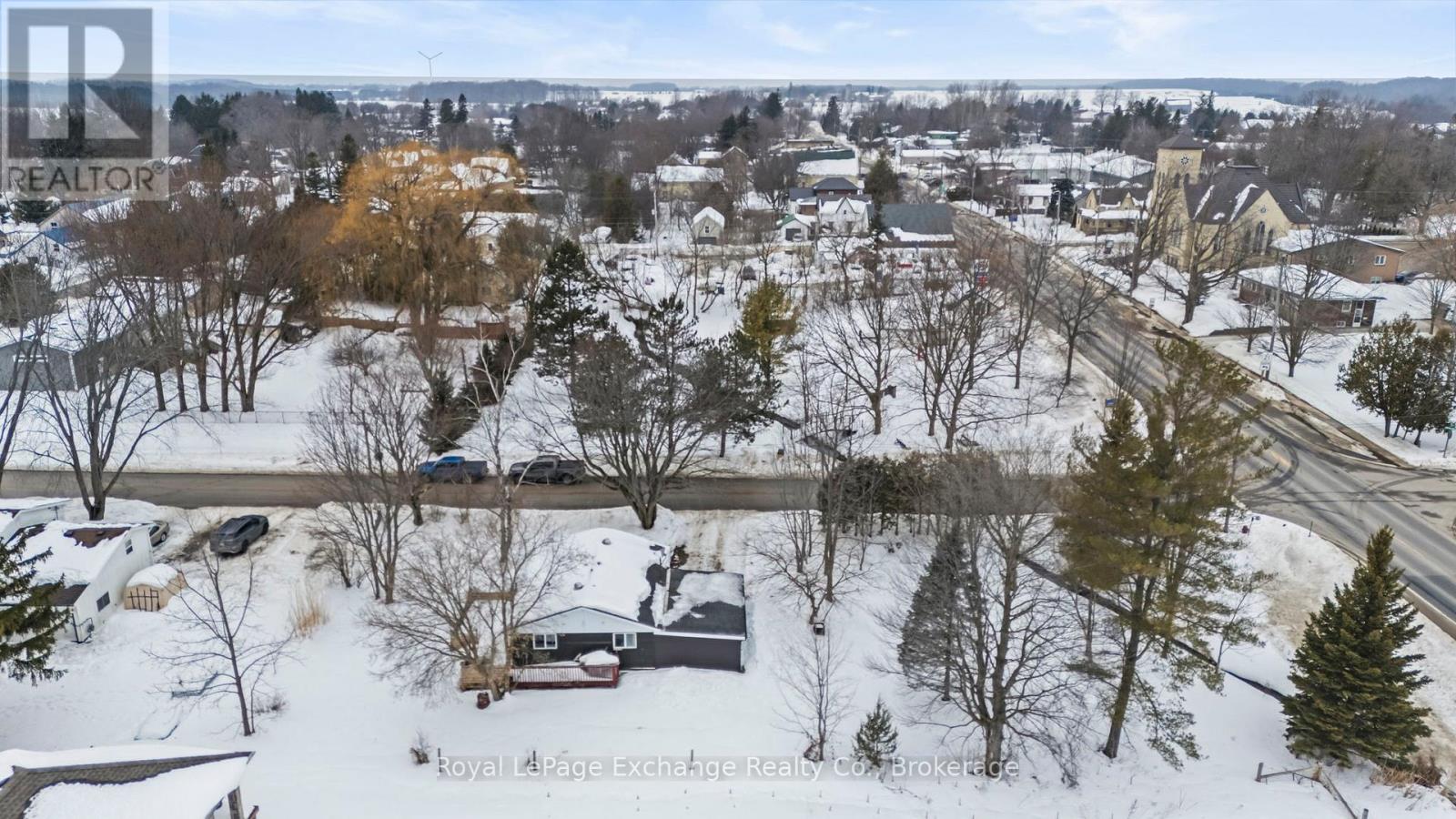 12 Memorial Park Drive, Kincardine, Ontario  N0G 2T0 - Photo 5 - X11989883