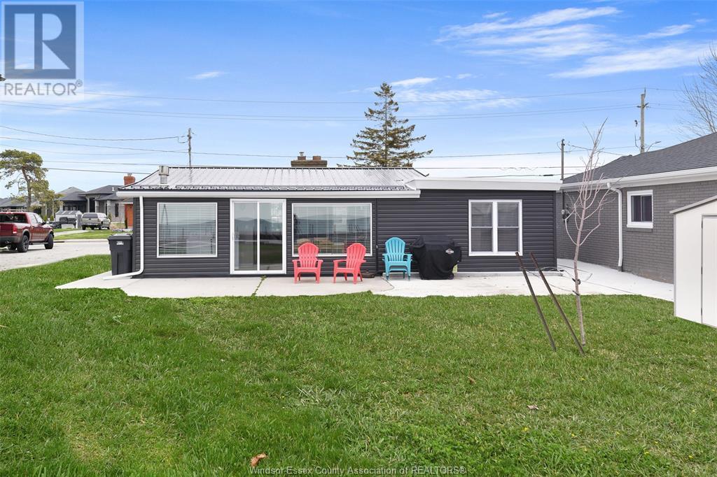 Property at 206 ROBSON image 2