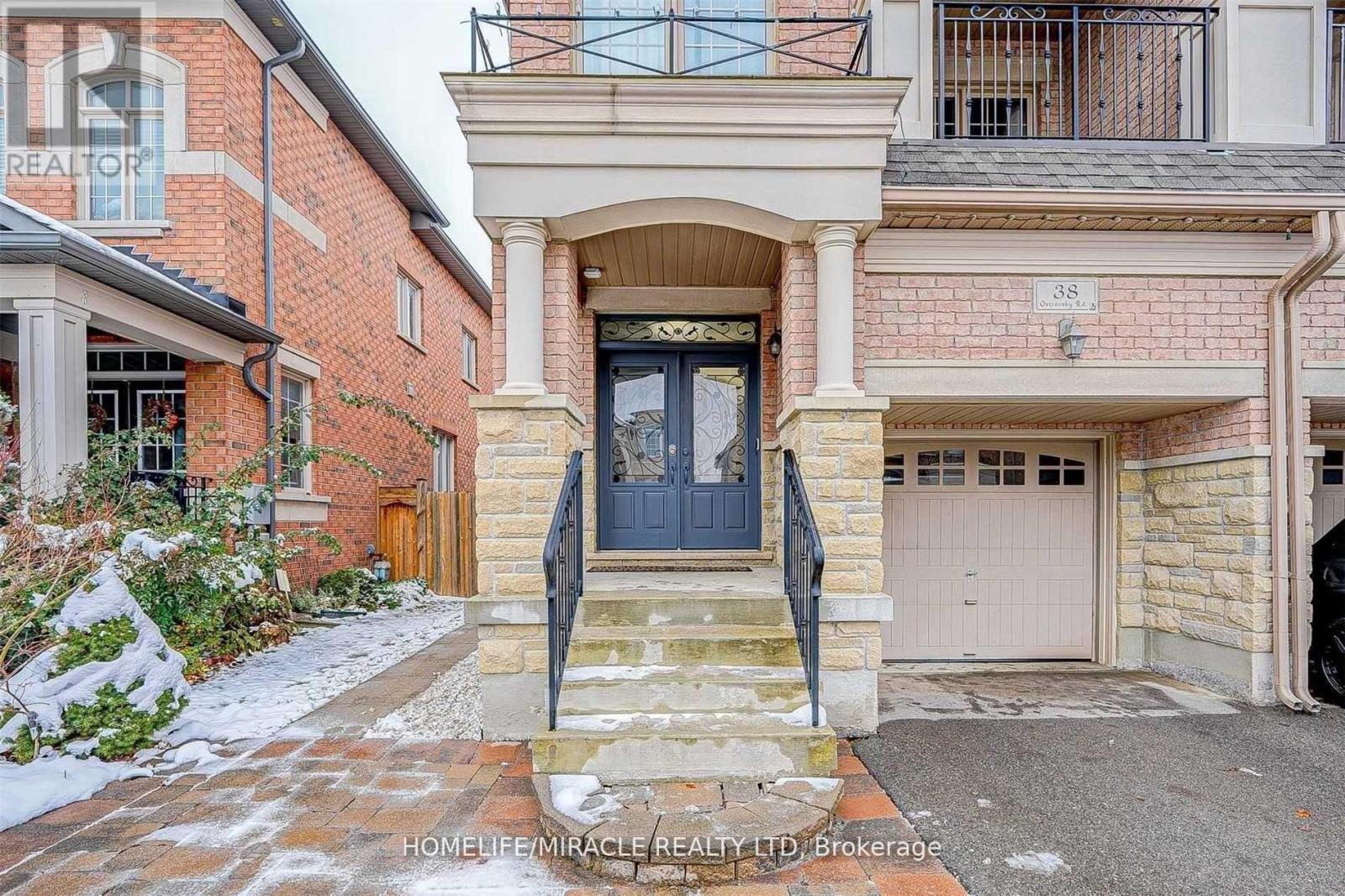 38 Ostrovsky Road, Vaughan, Ontario  L4H 0W5 - Photo 2 - N11989834