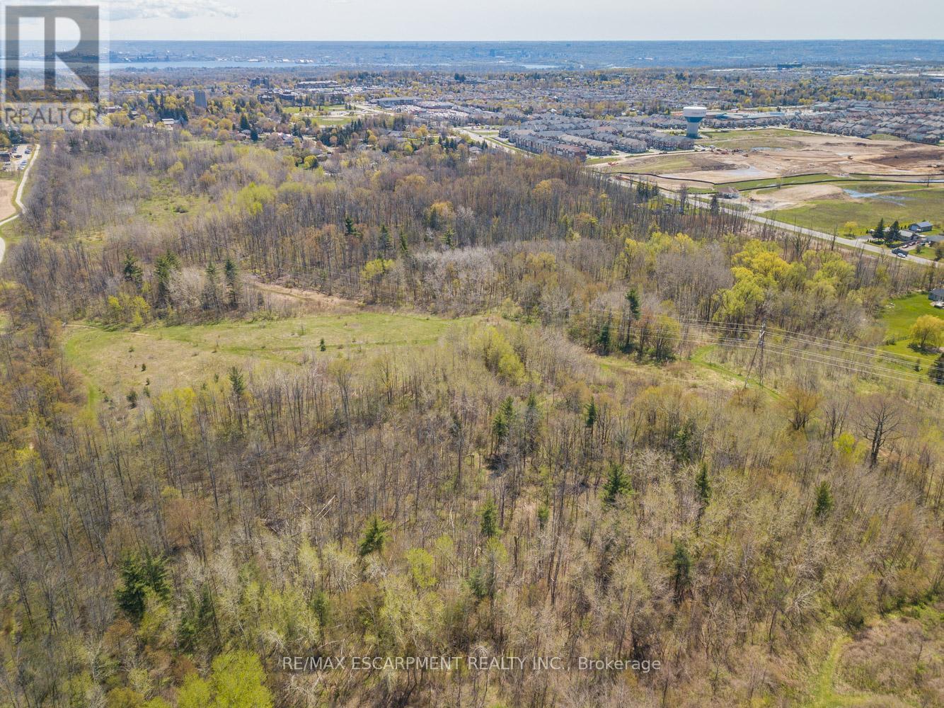 Rear Parkside Drive, Hamilton (Waterdown), Ontario  L0R 2H0 - Photo 6 - X11989899