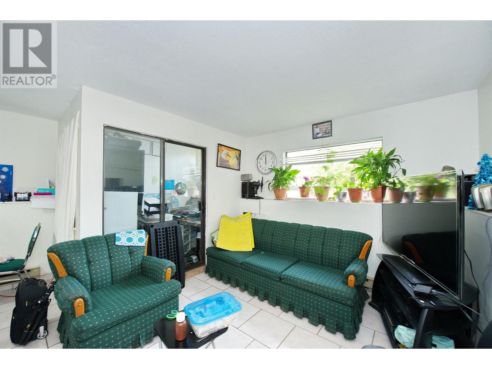 10 856 E Broadway, Vancouver, British Columbia  V5T 1Y1 - Photo 6 - R2970752