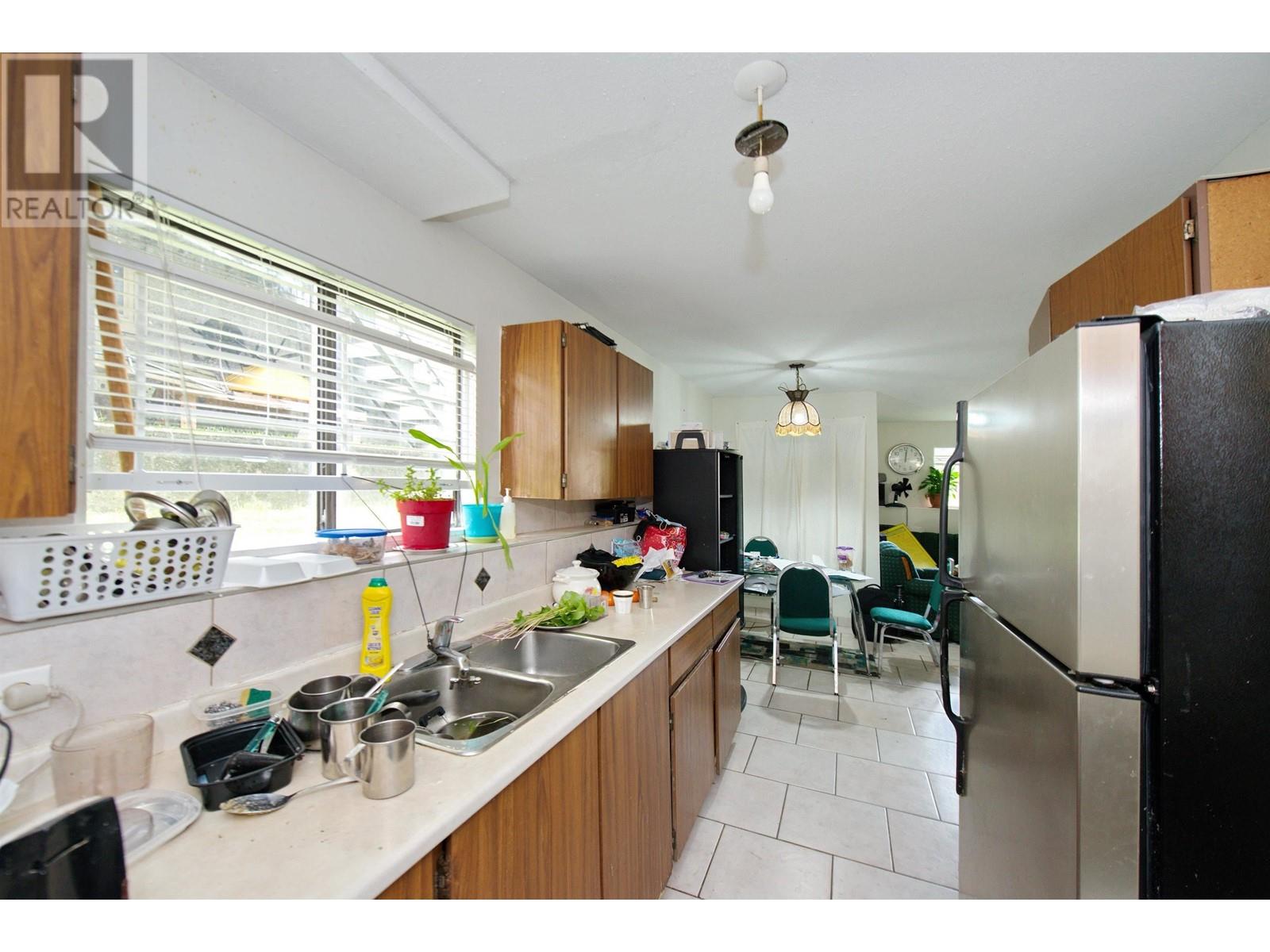 10 856 E Broadway, Vancouver, British Columbia  V5T 1Y1 - Photo 11 - R2970752