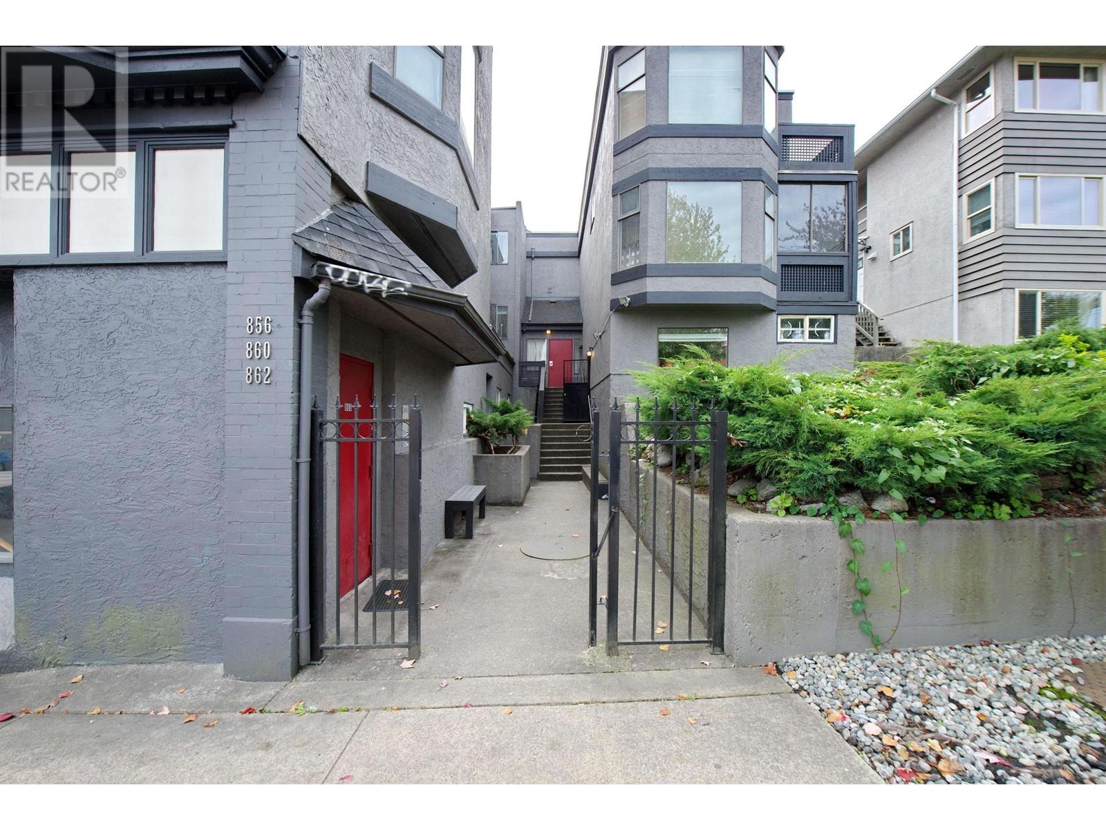 10 856 E Broadway, Vancouver, British Columbia  V5T 1Y1 - Photo 17 - R2970752