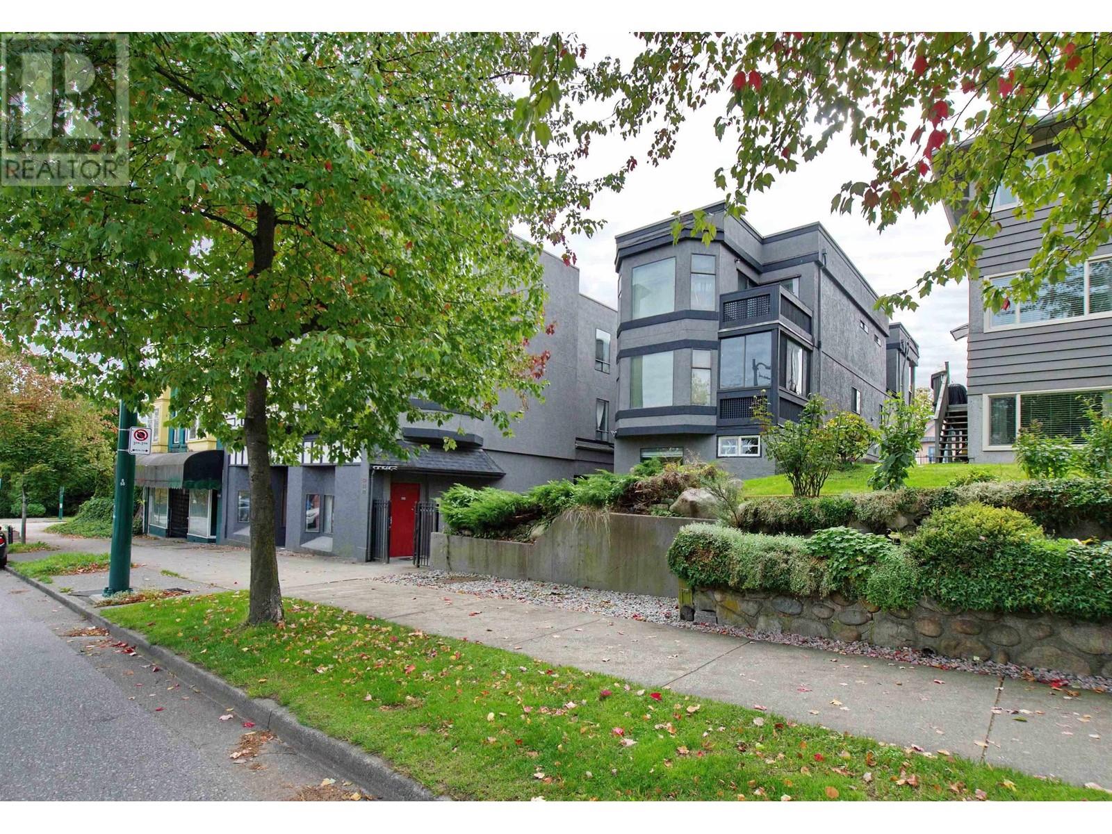 10 856 E Broadway, Vancouver, British Columbia  V5T 1Y1 - Photo 19 - R2970752