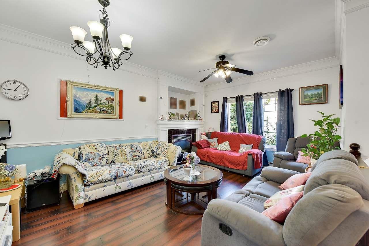 10338 142 Street, Surrey, British Columbia  V3T 4S2 - Photo 2 - R2969235