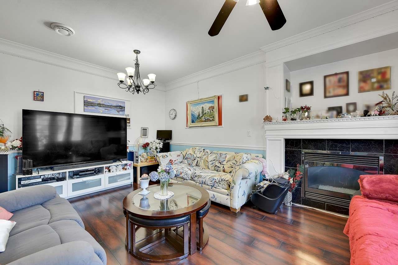 10338 142 Street, Surrey, British Columbia  V3T 4S2 - Photo 4 - R2969235