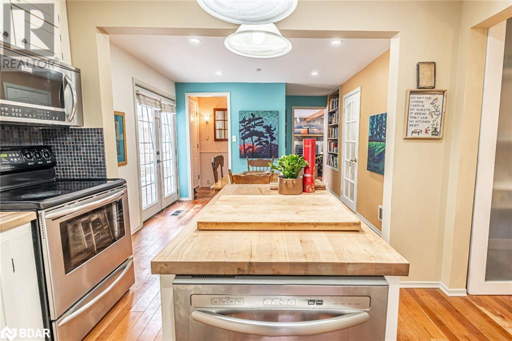 2015 Ridge Road W, Oro-Medonte, Ontario  L0L 2L0 - Photo 5 - 40697627