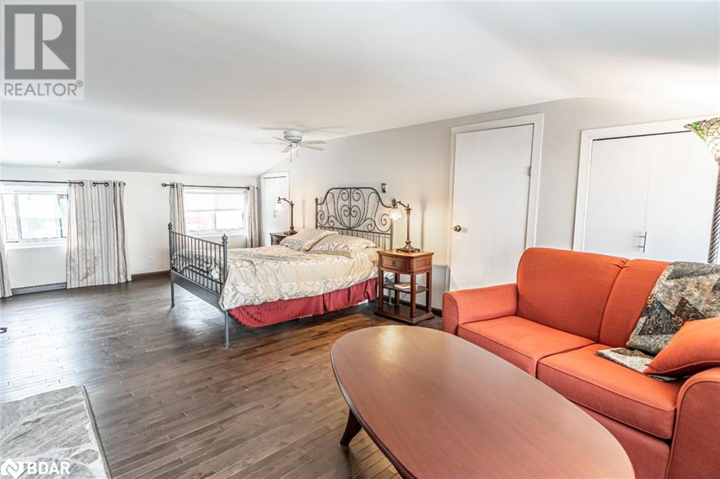 2015 Ridge Road W, Oro-Medonte, Ontario  L0L 2L0 - Photo 17 - 40697627