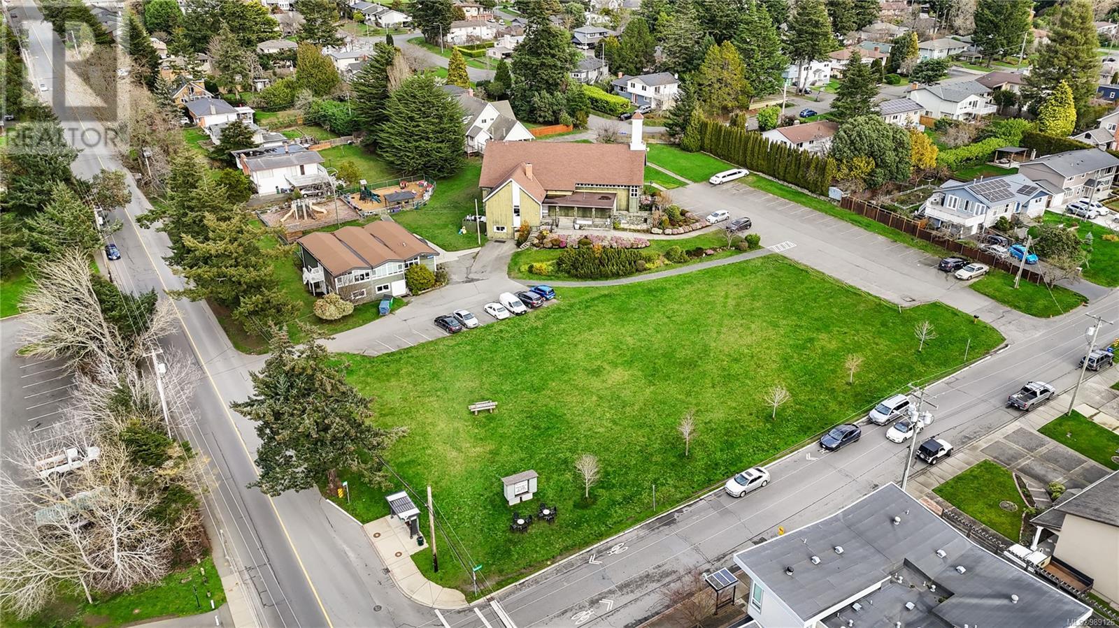 1806 San Juan Ave, Saanich, British Columbia