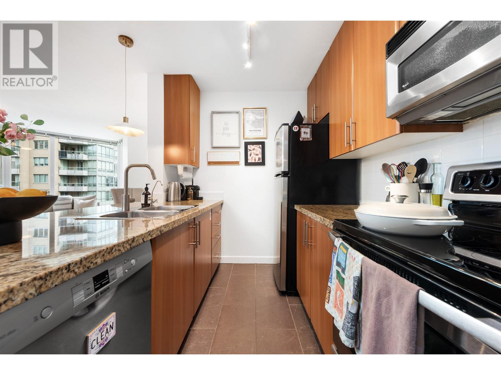 707 58 Keefer Place, Vancouver, British Columbia  V6B 0B8 - Photo 3 - R2970996