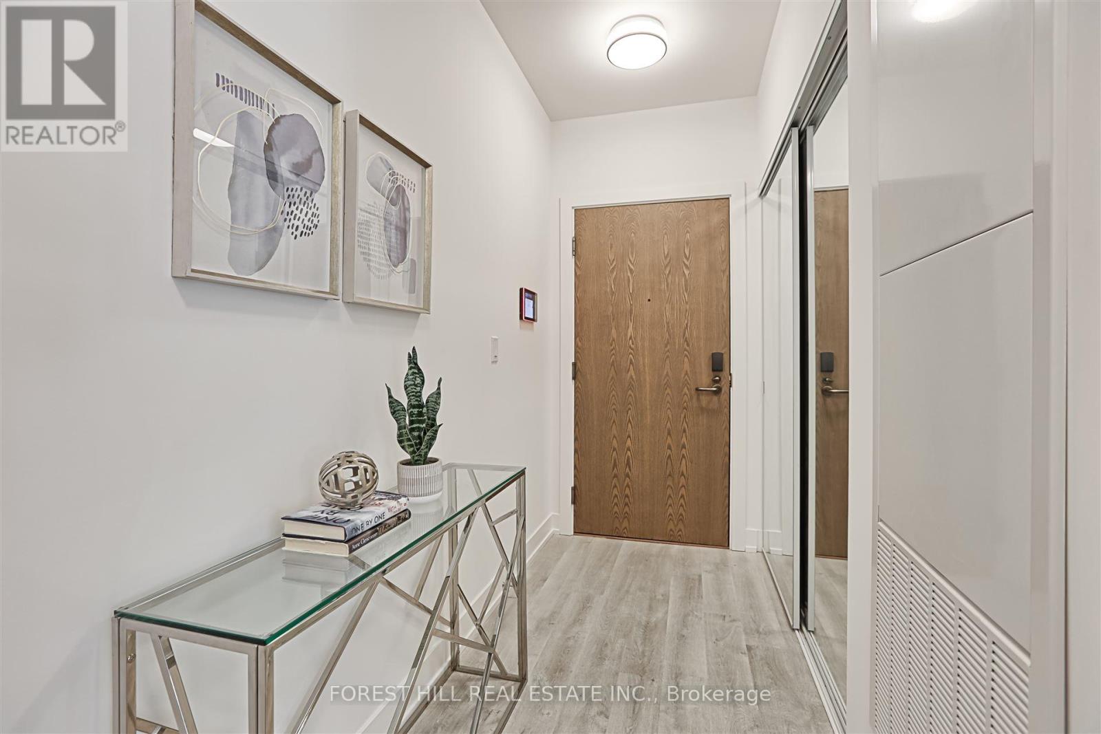 Property at 408 - 30 INN ON THE PARK DRIVE image 4