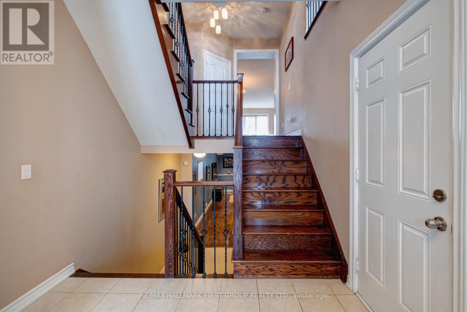 Property at 50 LEARMONT AVENUE image 4
