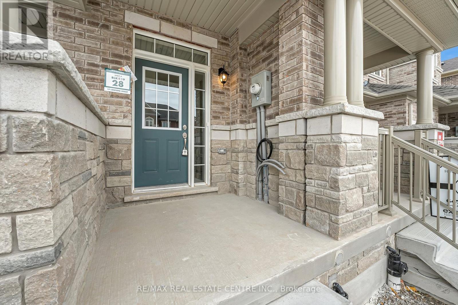 Property at 19 LIDSTONE STREET image 2