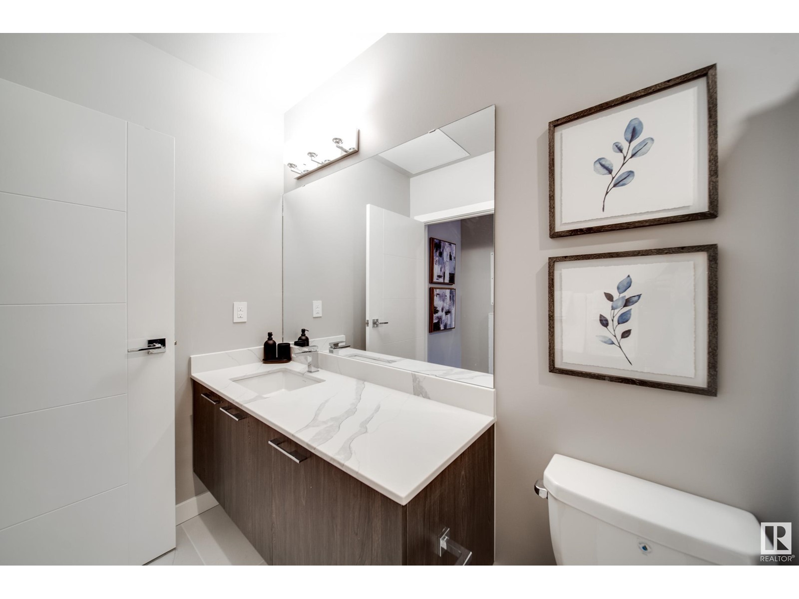 #301 10180 103 St Nw, Edmonton, Alberta  T5J 0L1 - Photo 11 - E4422961