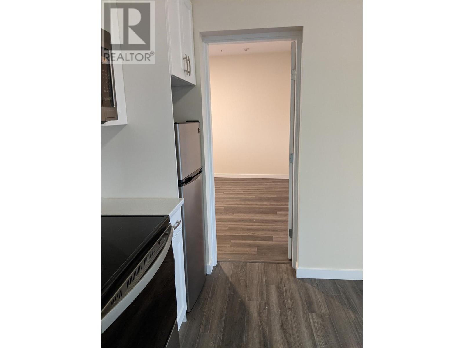 6203 Willow Avenue Summerland Photo 40