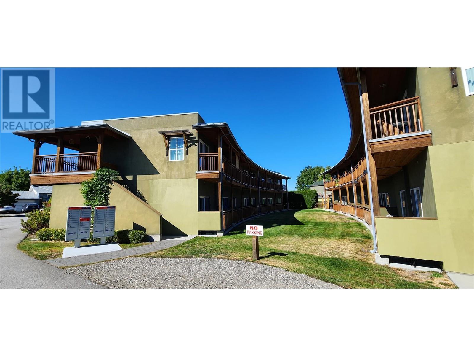 6203 Willow Avenue Summerland Photo 24