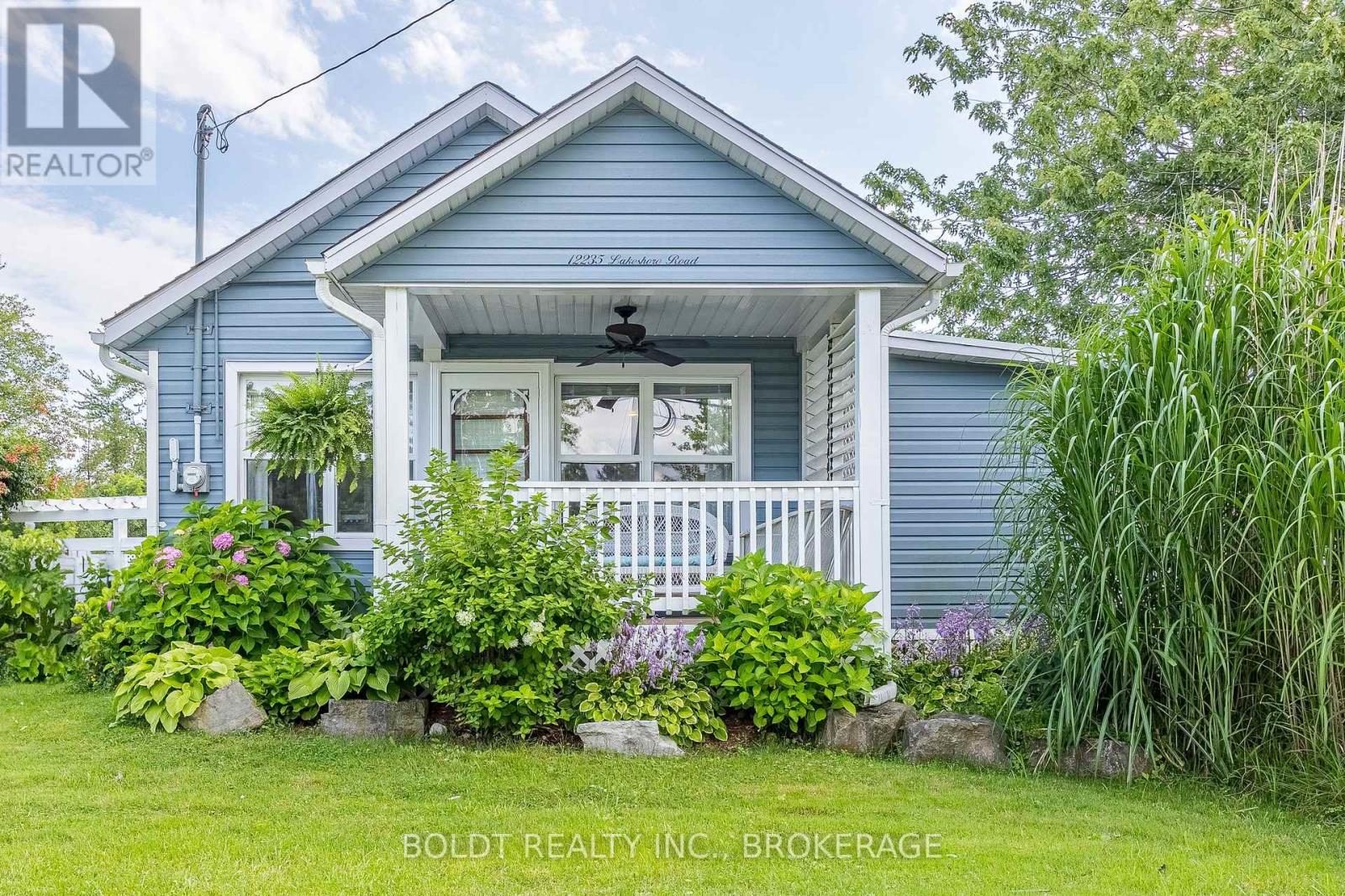 Property at 12235 LAKESHORE ROAD image 2