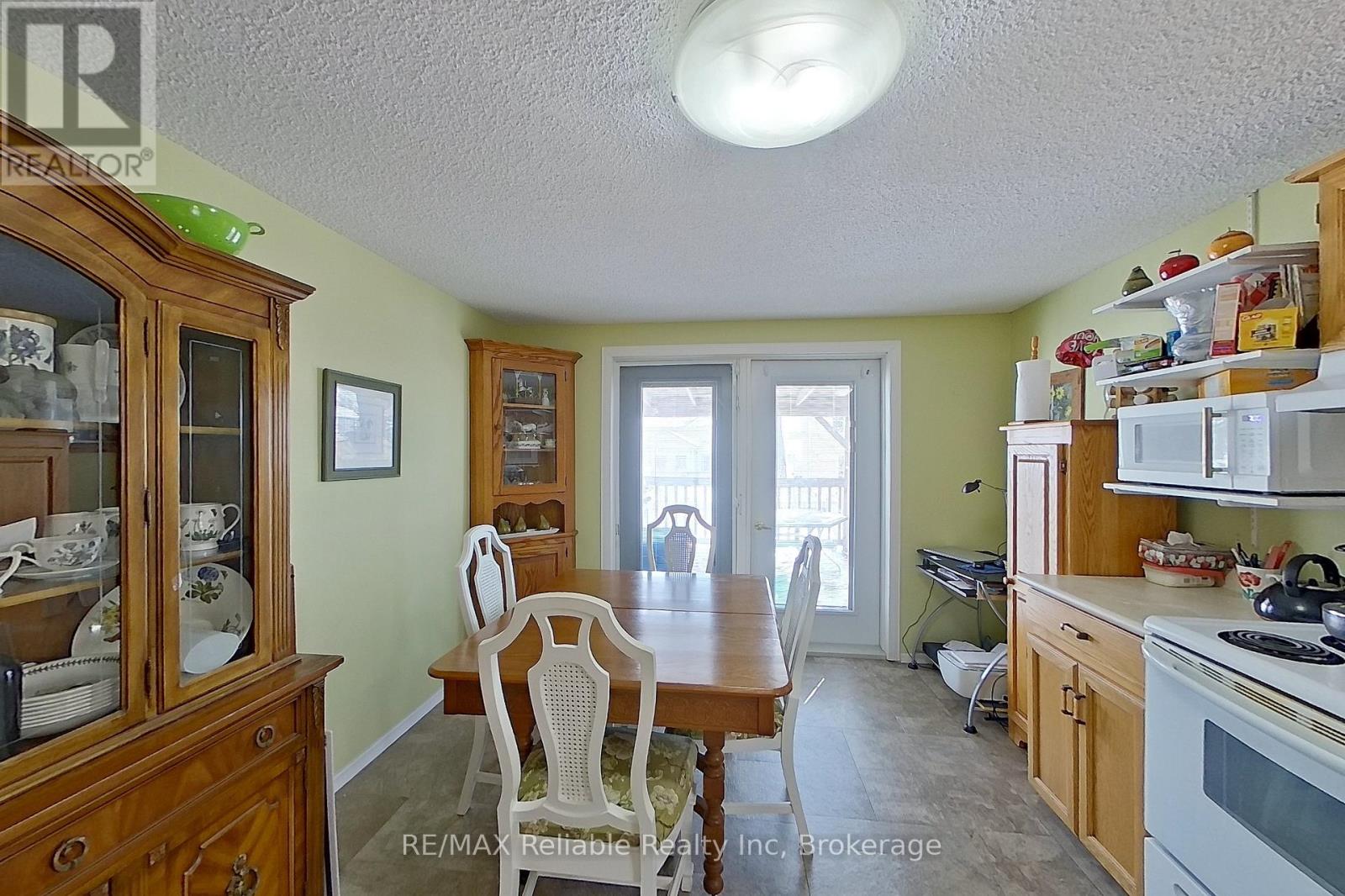 110 Brock Street, Goderich, Ontario  N7A 1R3 - Photo 6 - X11990048