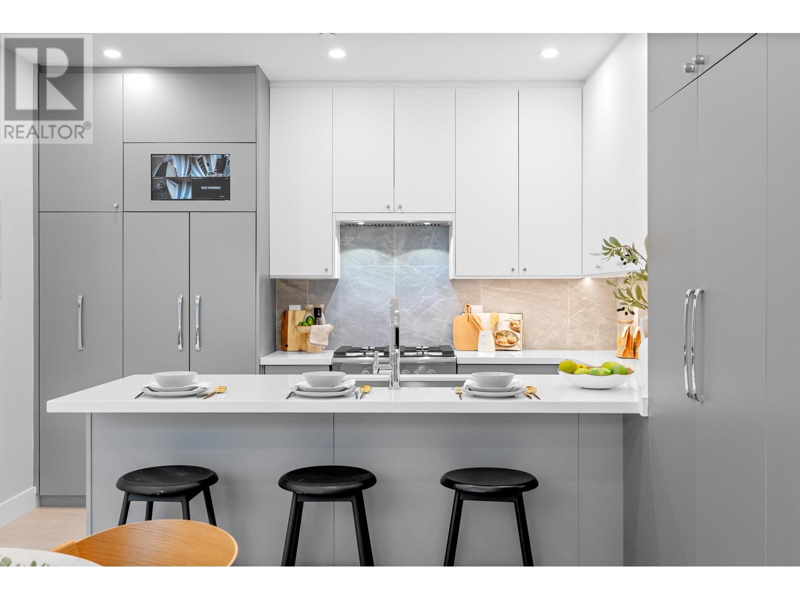 885 E King Edward Avenue, Vancouver, British Columbia  V5V 4L7 - Photo 7 - R2969799