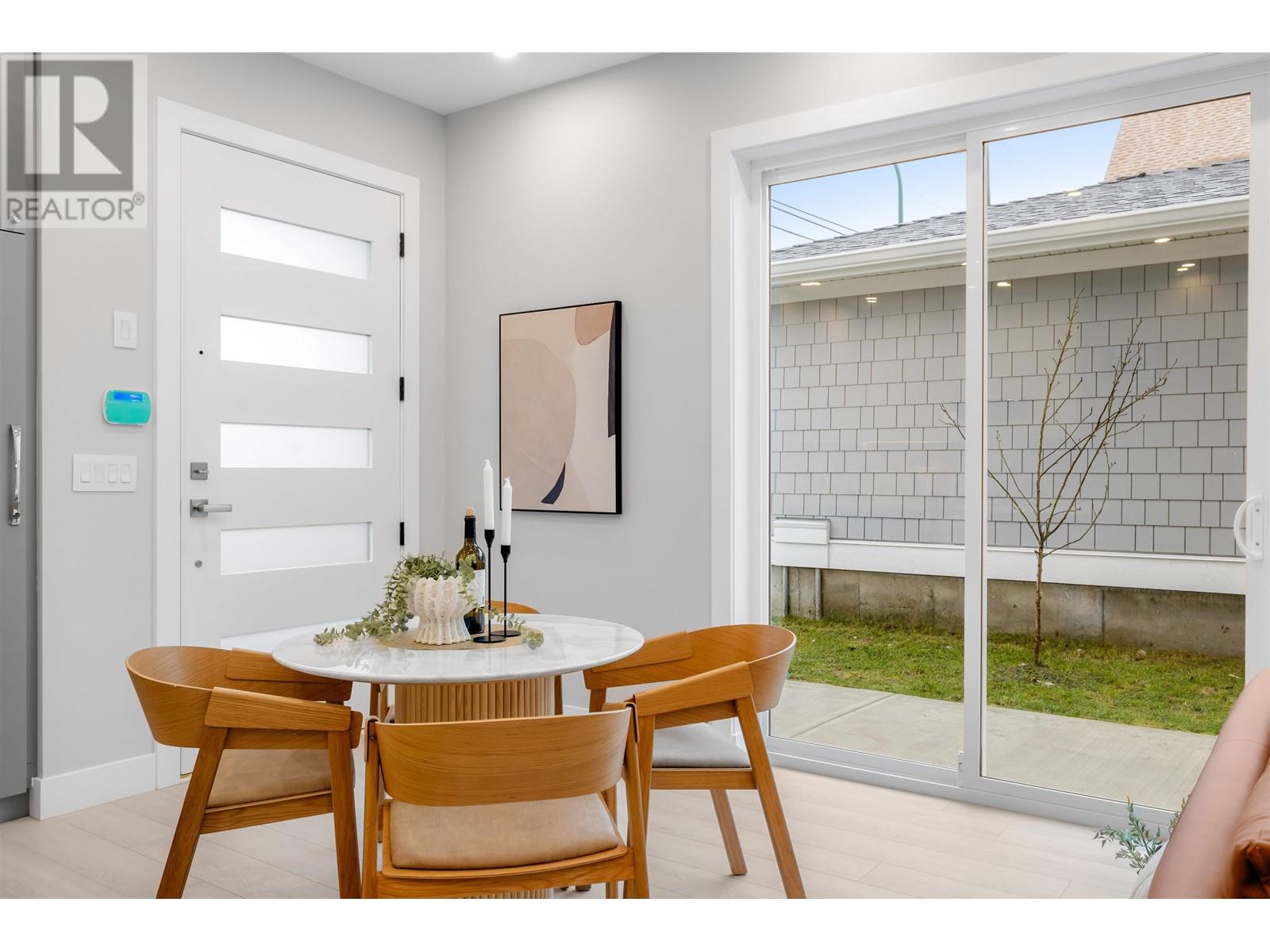 885 E King Edward Avenue, Vancouver, British Columbia  V5V 4L7 - Photo 12 - R2969799