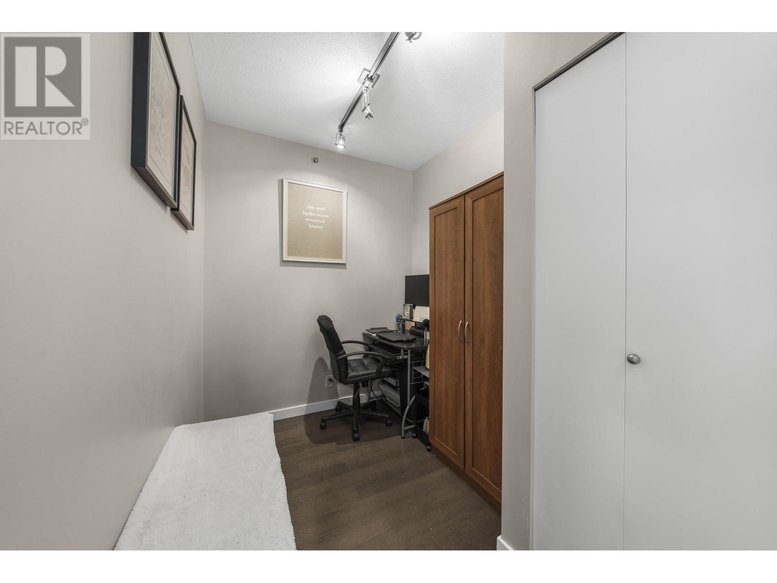 101 555 Delestre Avenue, Coquitlam, British Columbia  V3K 0A9 - Photo 4 - R2970486