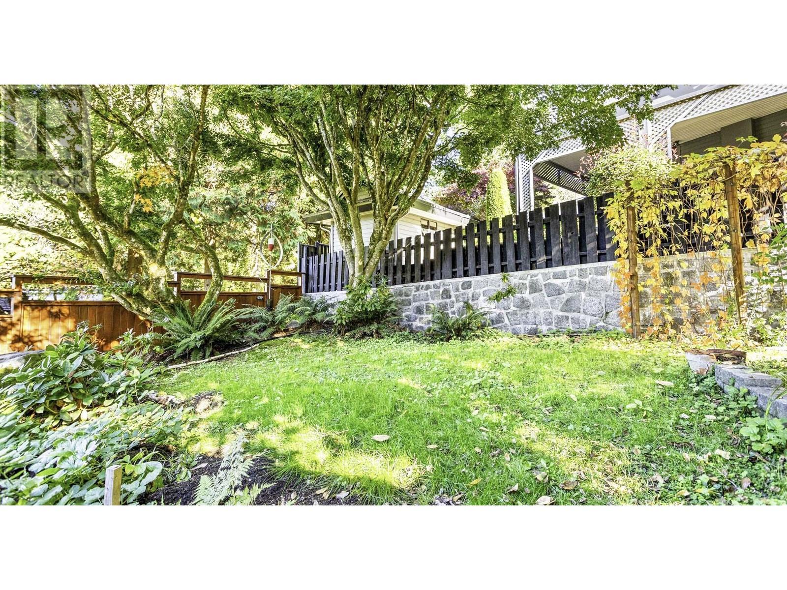 15 Elsdon Bay, Port Moody, British Columbia  V3H 3Z2 - Photo 33 - R2969933