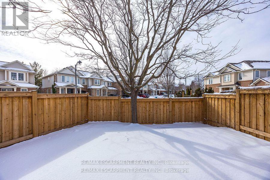 2440 Wooden Hill Circle, Oakville, Ontario  L6M 4E3 - Photo 45 - W11989984