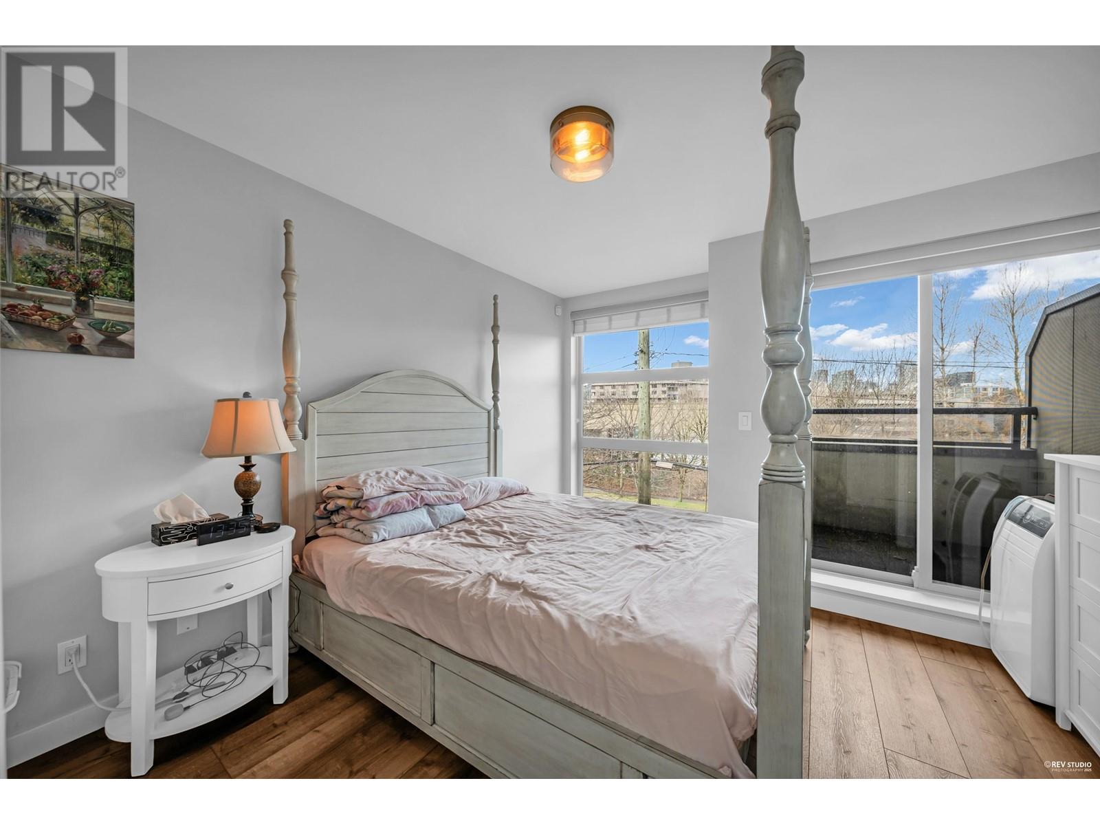 Listing Picture 16 of 39 : 30 638 W 6TH AVENUE, Vancouver / 溫哥華 - 魯藝地產 Yvonne Lu Group - MLS Medallion Club Member