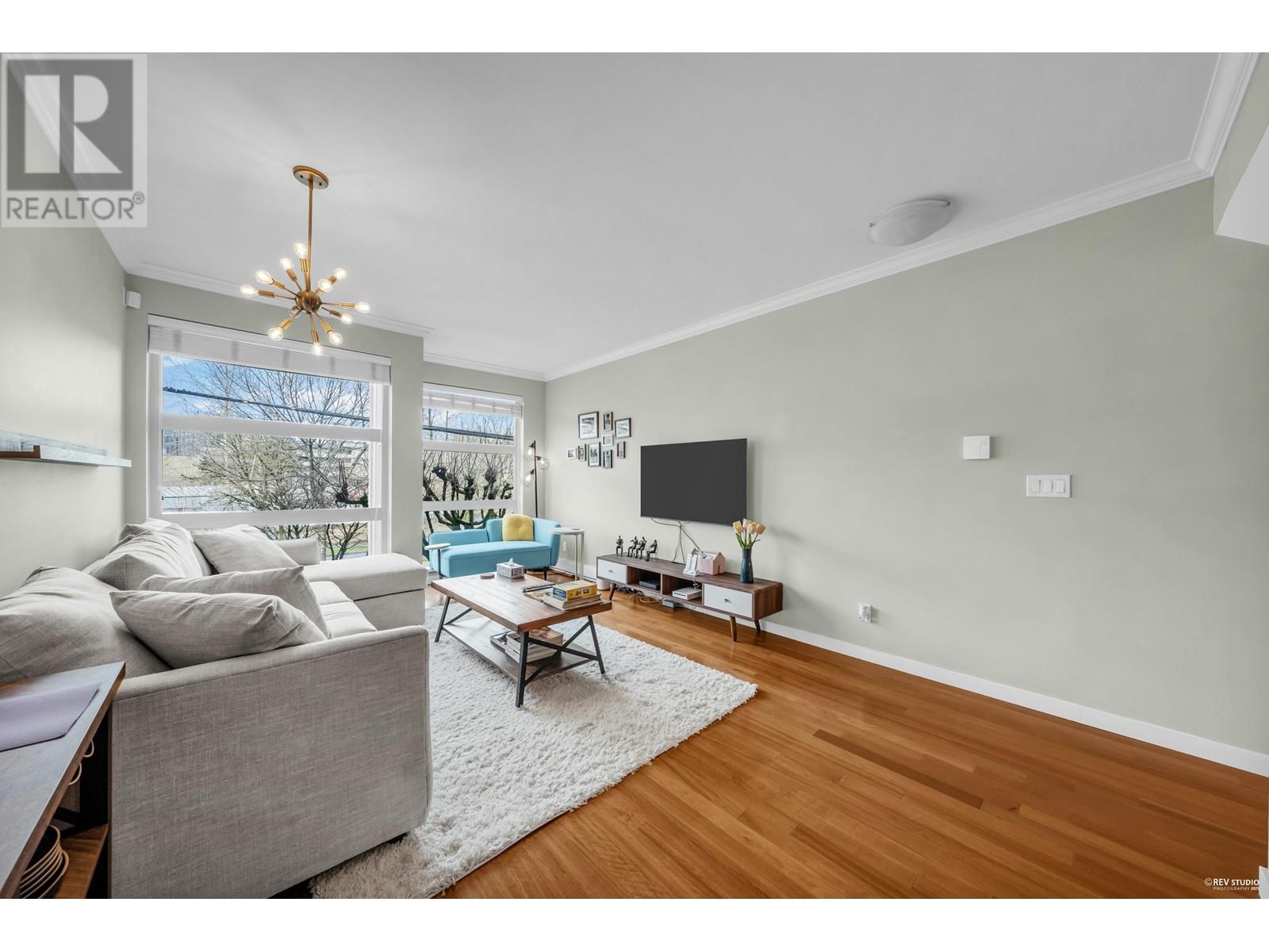 Listing Picture 6 of 39 : 30 638 W 6TH AVENUE, Vancouver / 溫哥華 - 魯藝地產 Yvonne Lu Group - MLS Medallion Club Member