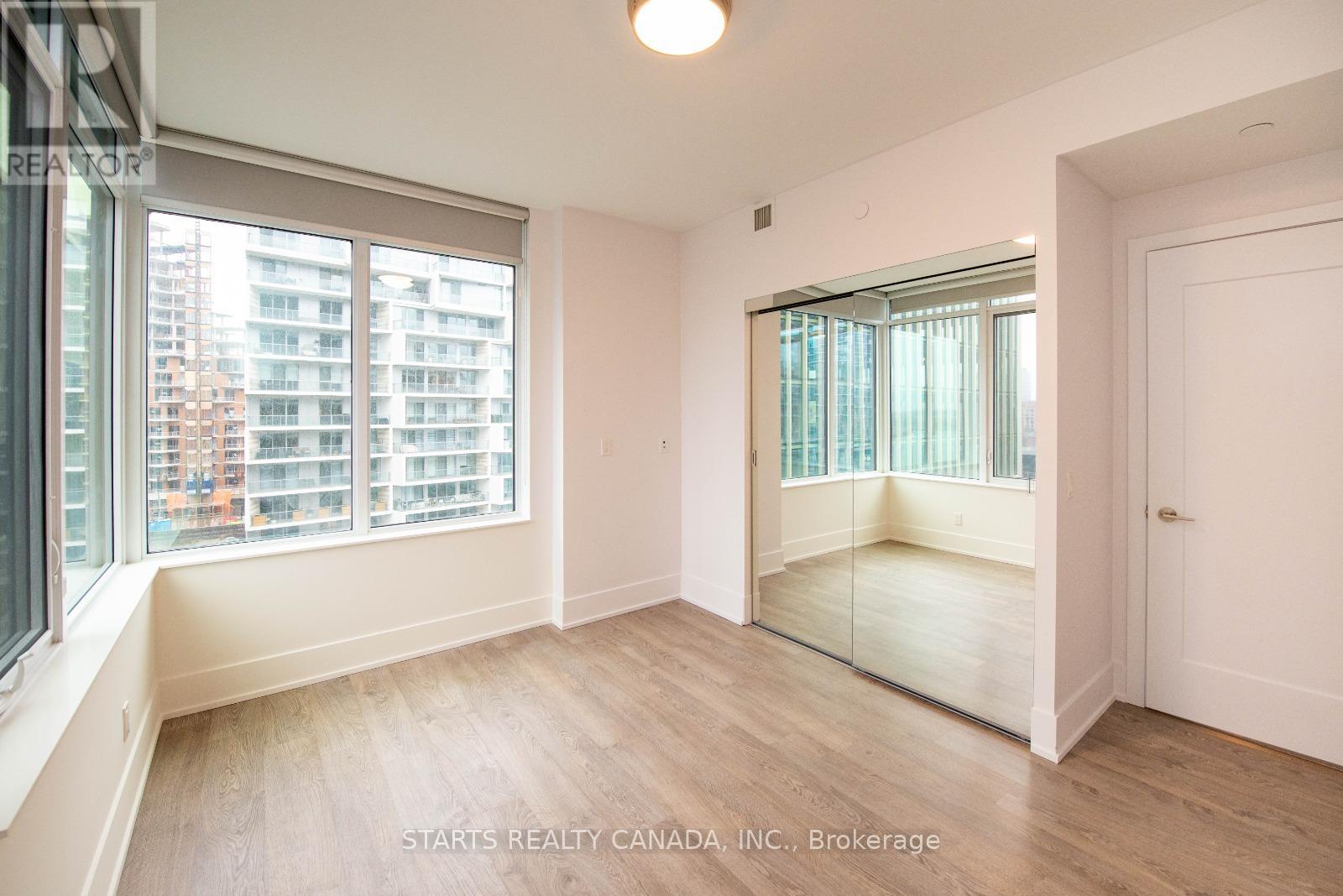 722 - 1 EDGEWATER DRIVE, Toronto, Ontario