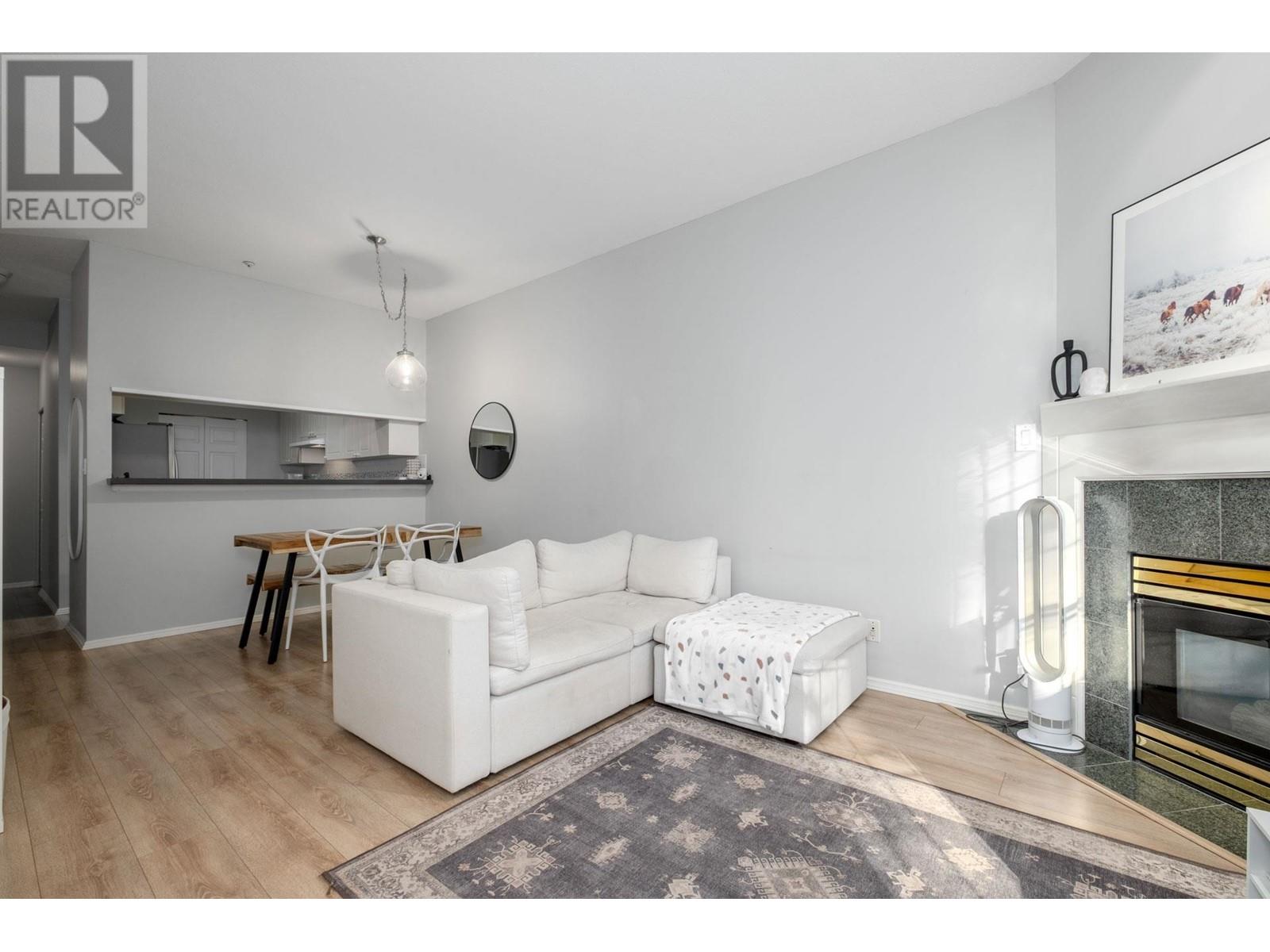 Listing Picture 6 of 21 : 125 511 W 7TH AVENUE, Vancouver / 溫哥華 - 魯藝地產 Yvonne Lu Group - MLS Medallion Club Member