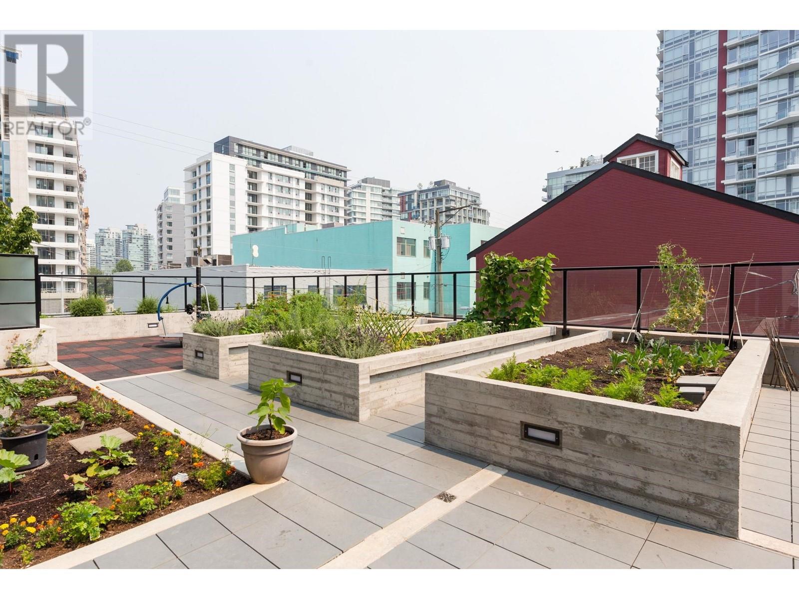701 1788 Ontario Street, Vancouver, British Columbia  V5T 0G3 - Photo 37 - R2969861