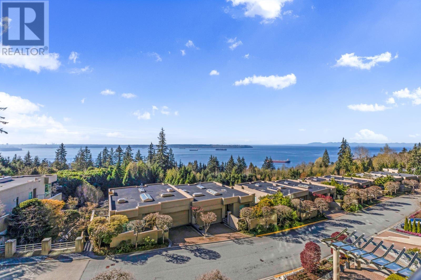 403 3131 Deer Ridge Drive, West Vancouver, British Columbia  V7S 4W1 - Photo 3 - R2971035