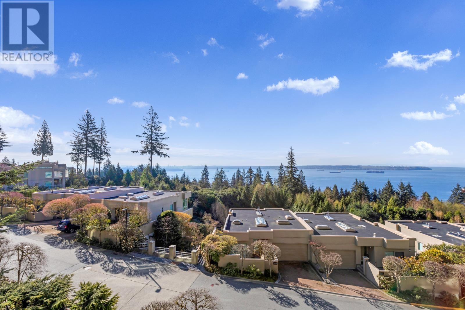 403 3131 Deer Ridge Drive, West Vancouver, British Columbia  V7S 4W1 - Photo 4 - R2971035