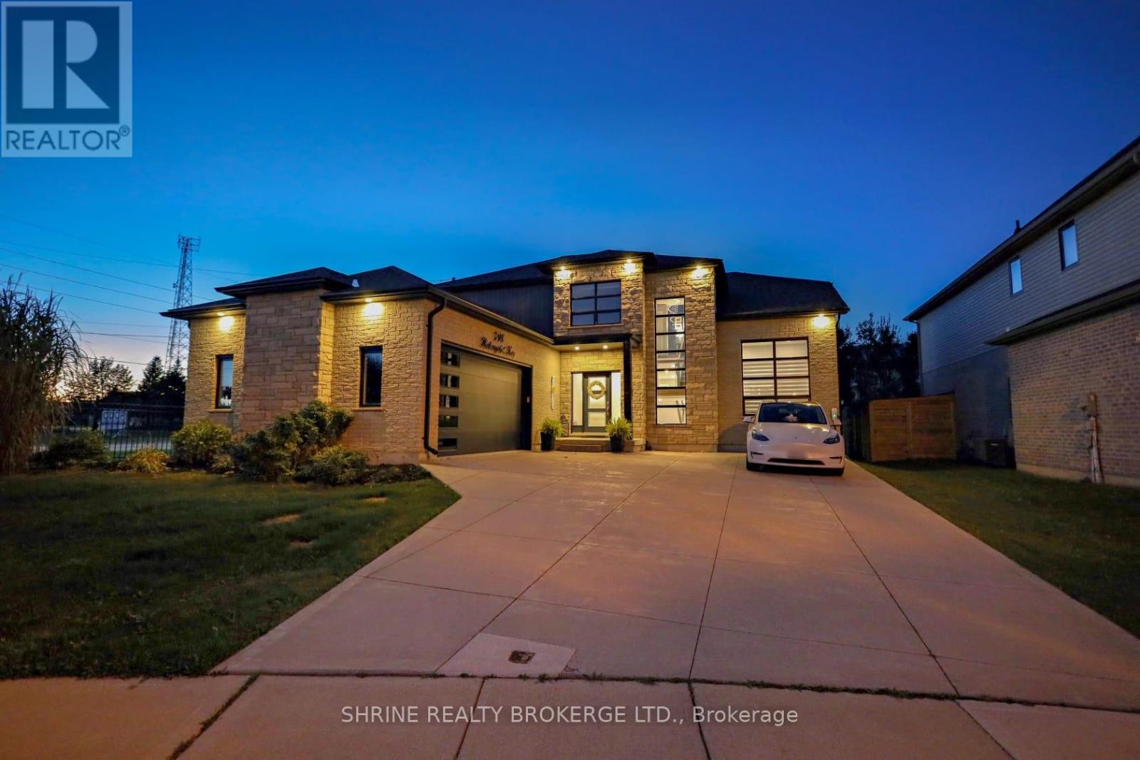 Property at 798 HICKORYSTICK KEY DRIVE image 1