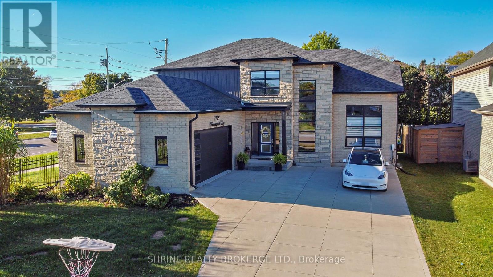 Property at 798 HICKORYSTICK KEY DRIVE image 3