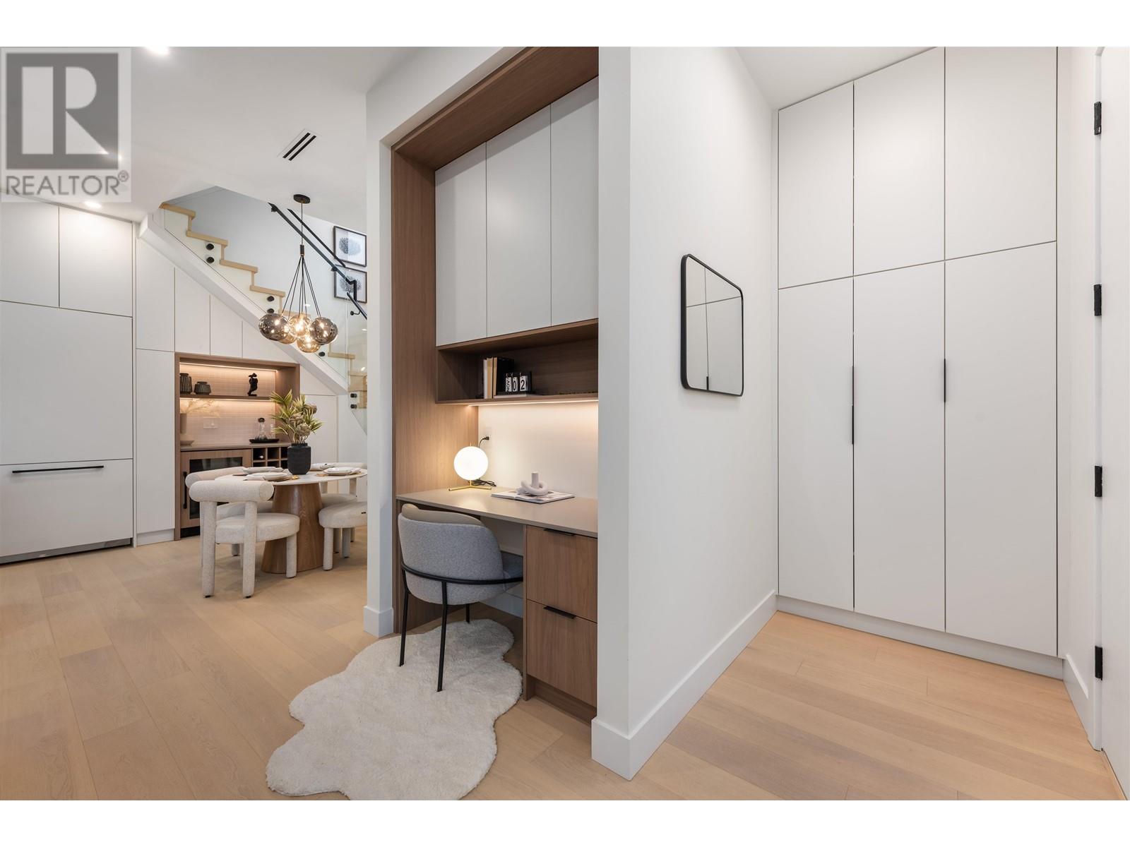 Listing Picture 9 of 40 : 1 351 E 38TH AVENUE, Vancouver / 溫哥華 - 魯藝地產 Yvonne Lu Group - MLS Medallion Club Member