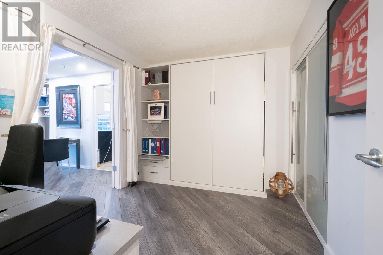 Listing Picture 27 of 35 : 805 1500 HOWE STREET, Vancouver / 溫哥華 - 魯藝地產 Yvonne Lu Group - MLS Medallion Club Member