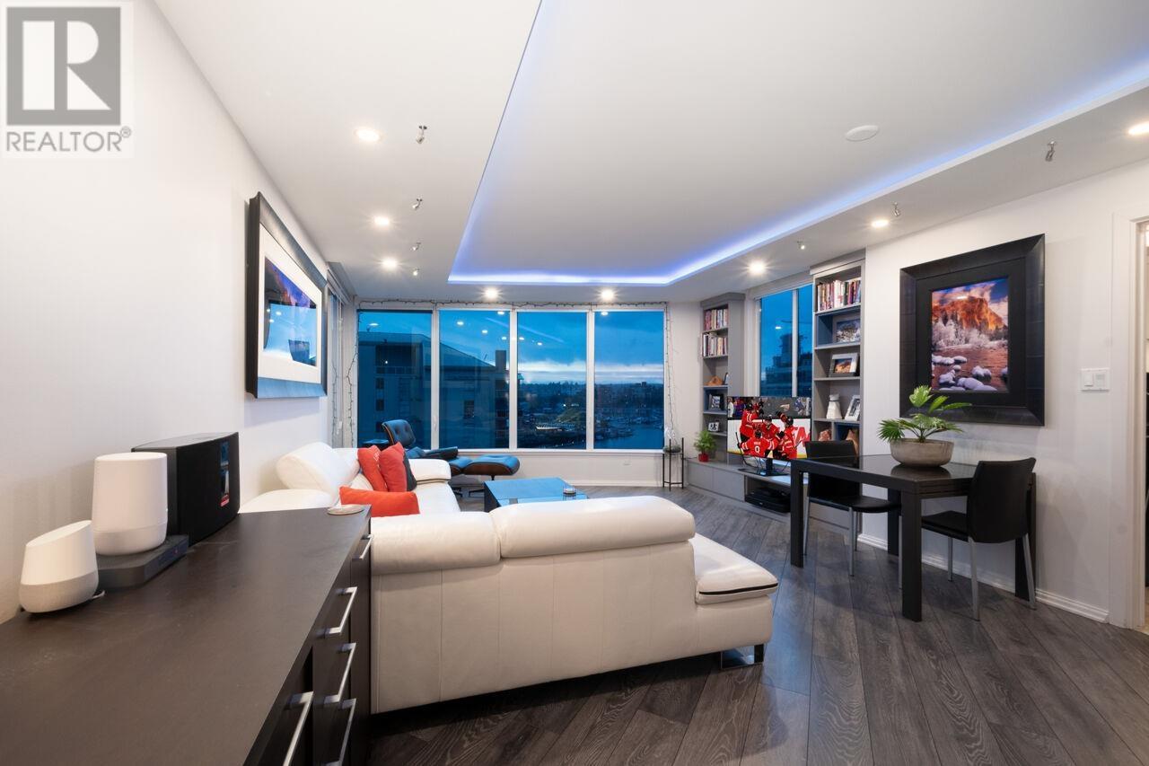 Listing Picture 5 of 35 : 805 1500 HOWE STREET, Vancouver / 溫哥華 - 魯藝地產 Yvonne Lu Group - MLS Medallion Club Member