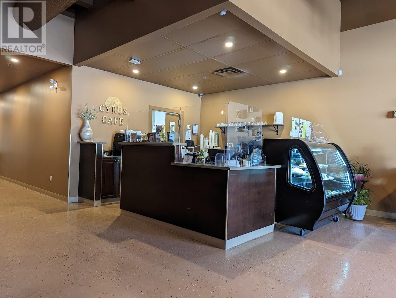2 1257 Commercial Way, Squamish, British Columbia  V8B 0Z4 - Photo 4 - C8067011