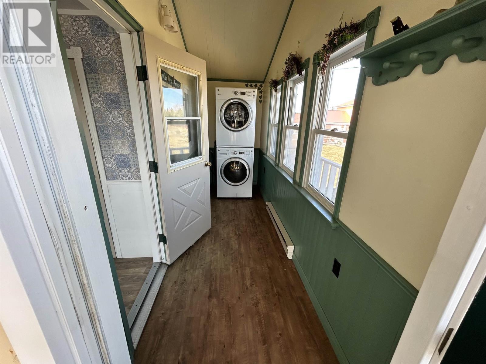 2541 Main St, Clark's Harbour, Nova Scotia  B0W 1P0 - Photo 11 - 202503644