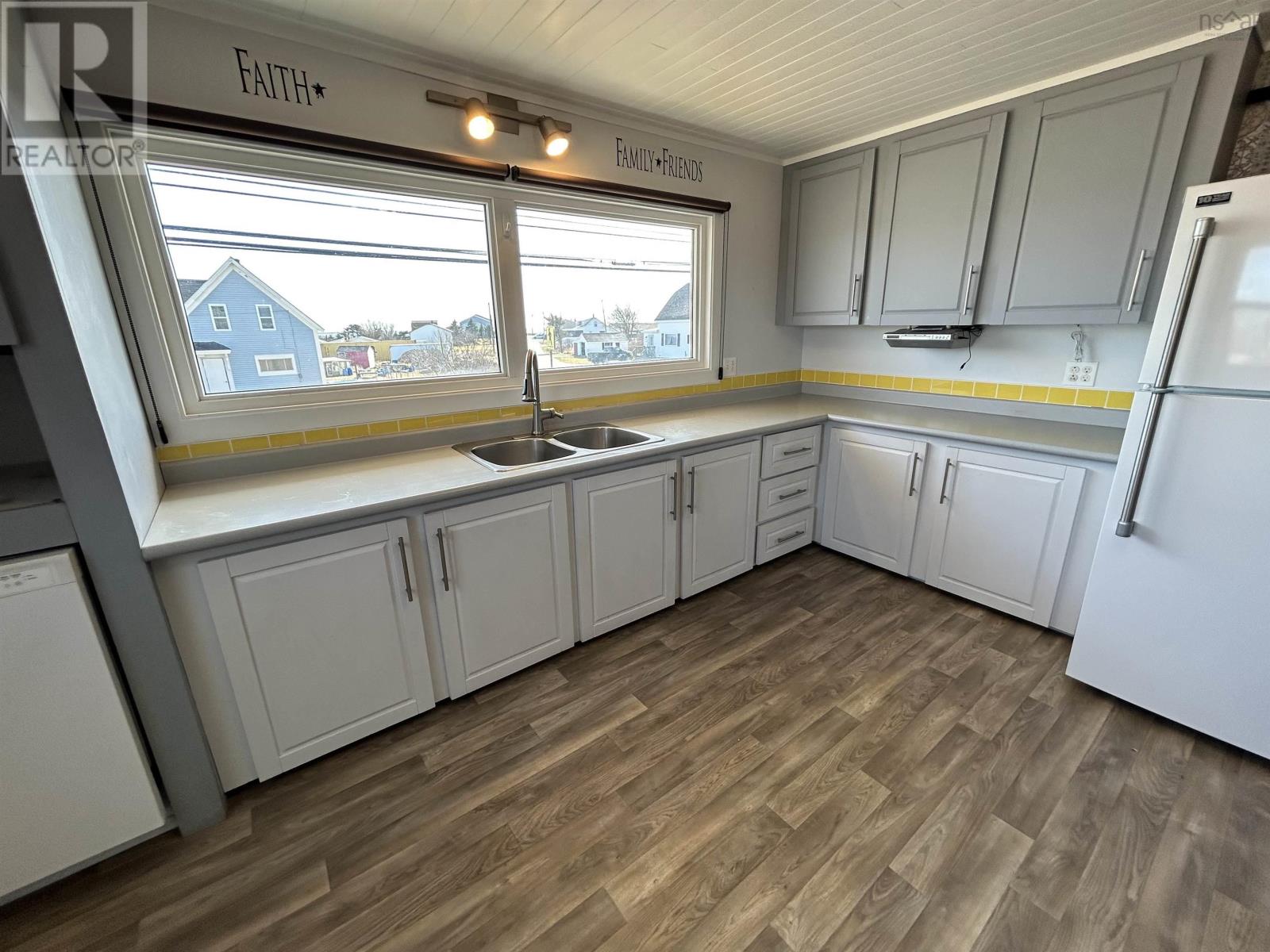 2541 Main St, Clark's Harbour, Nova Scotia  B0W 1P0 - Photo 16 - 202503644