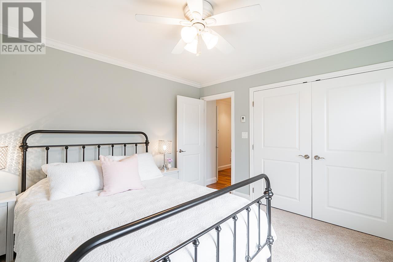 884 E 13th Street, North Vancouver, British Columbia  V7L 2M9 - Photo 16 - R2969705