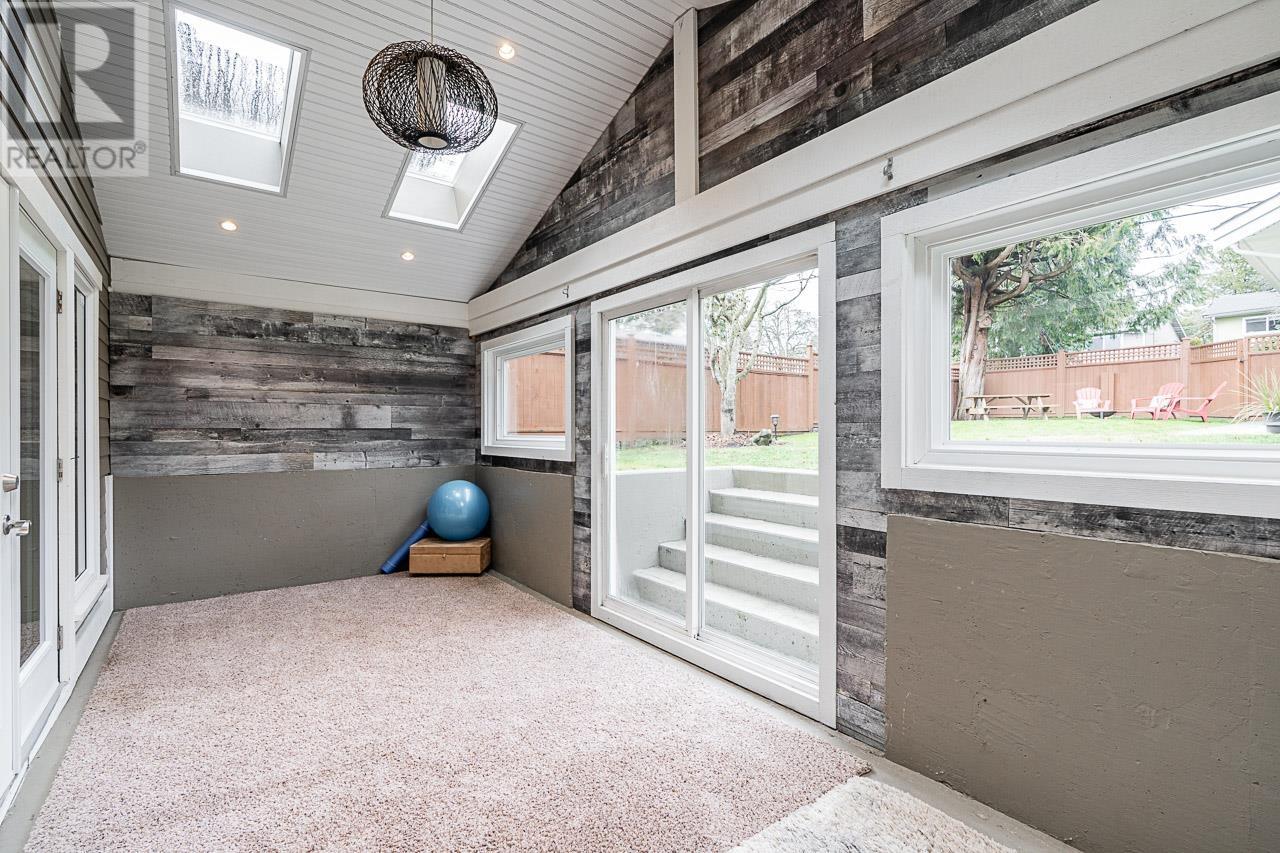 884 E 13th Street, North Vancouver, British Columbia  V7L 2M9 - Photo 22 - R2969705