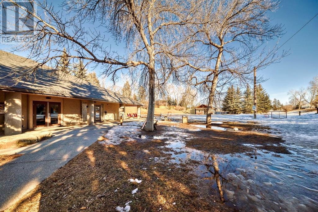 2 Grove Hill Place Sw, Calgary, Alberta  T3E 4G9 - Photo 47 - A2197534