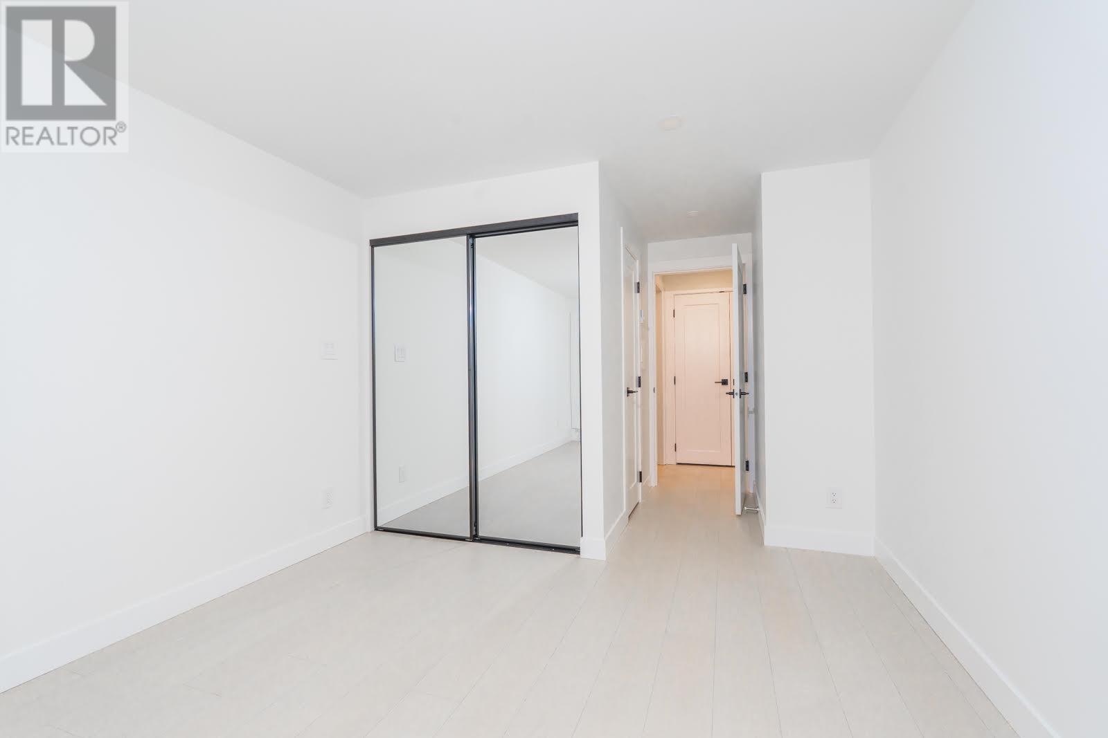 Listing Picture 9 of 33 : 205 3441 CURLE AVENUE, Burnaby / 本拿比 - 魯藝地產 Yvonne Lu Group - MLS Medallion Club Member