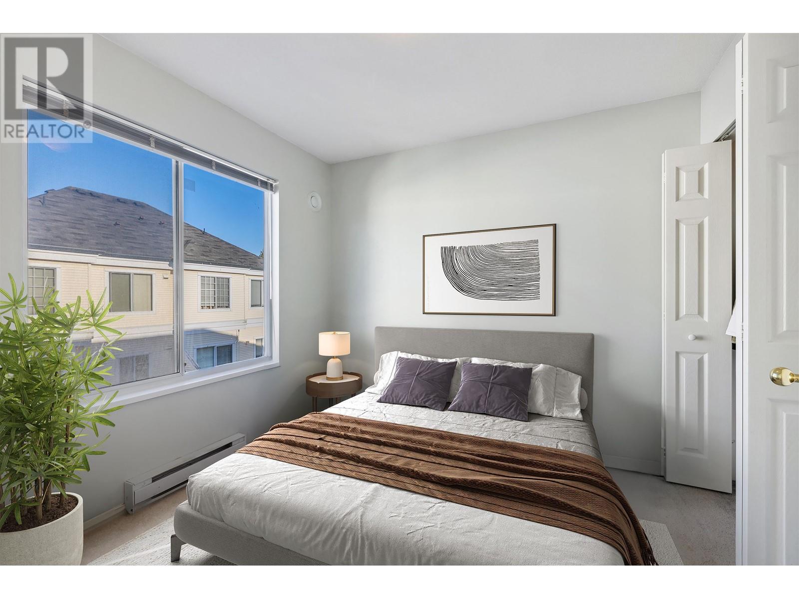 Listing Picture 10 of 24 : 30 12500 MCNEELY DRIVE, Richmond / 烈治文 - 魯藝地產 Yvonne Lu Group - MLS Medallion Club Member