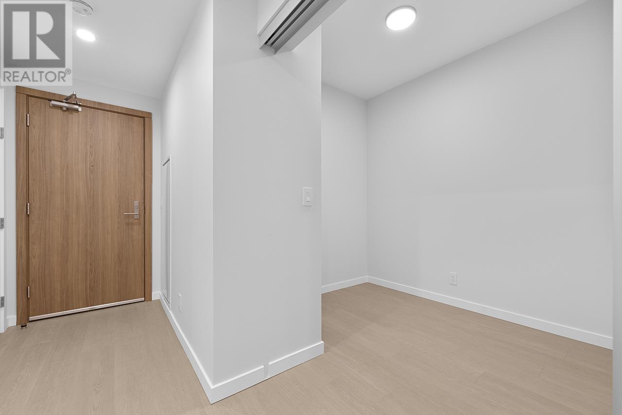 Listing Picture 4 of 21 : 2710 2108 GILMORE AVENUE, Burnaby / 本拿比 - 魯藝地產 Yvonne Lu Group - MLS Medallion Club Member