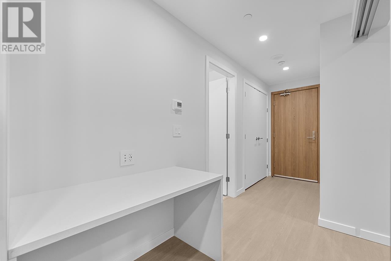 Listing Picture 6 of 21 : 2710 2108 GILMORE AVENUE, Burnaby / 本拿比 - 魯藝地產 Yvonne Lu Group - MLS Medallion Club Member